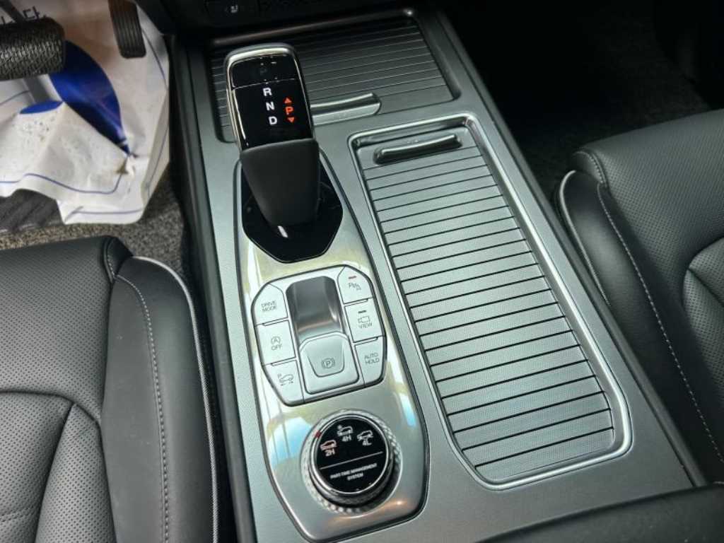 KGM Rexton — photo 12