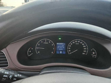 Hyundai Genesis — photo 06