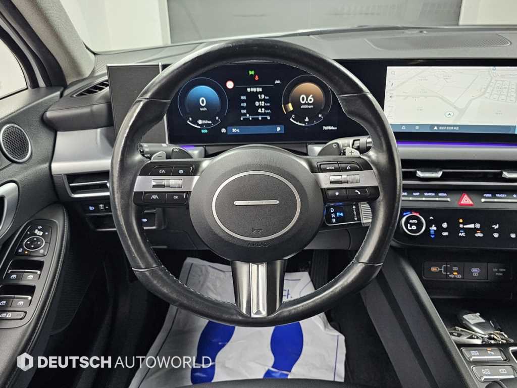 Hyundai Sonata — photo 13