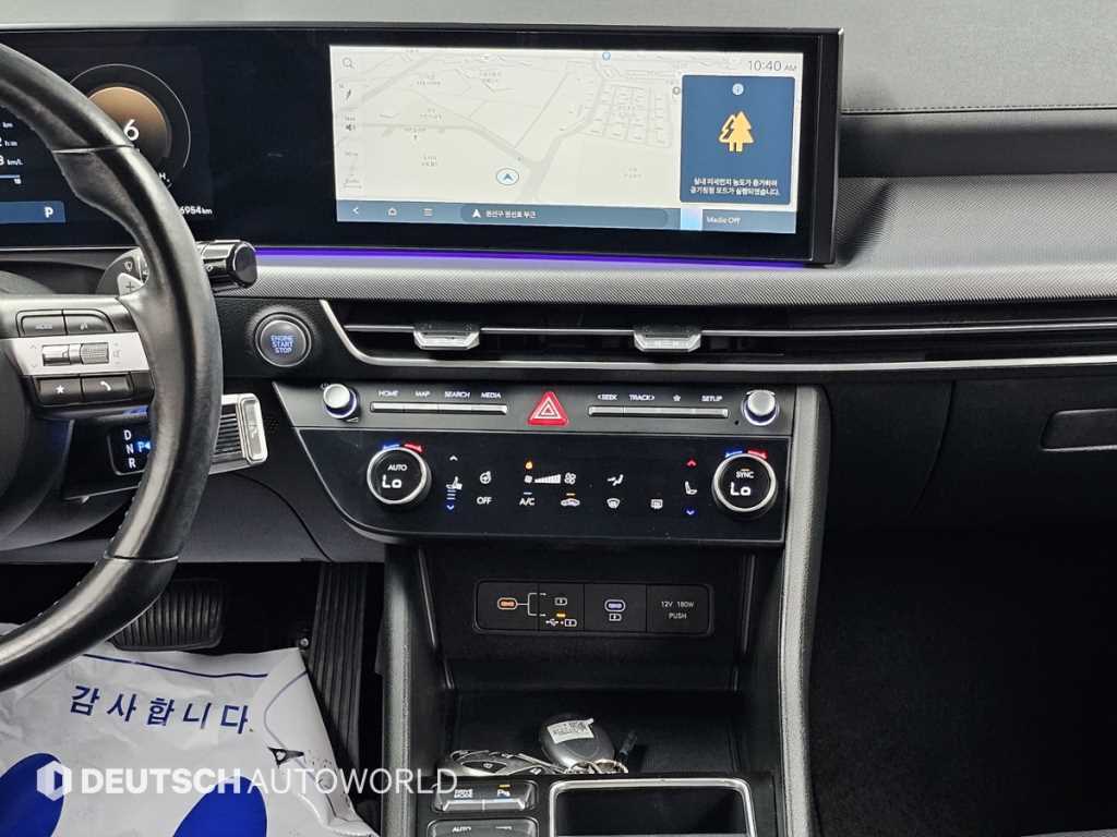 Hyundai Sonata — photo 14