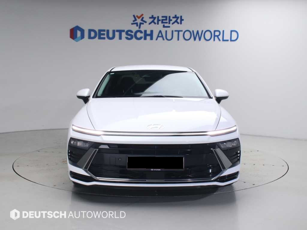 Hyundai Sonata — photo 03