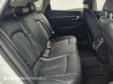 Hyundai Sonata — photo 12