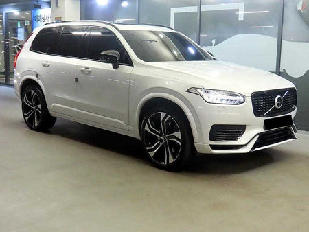 Volvo XC90 — photo 01
