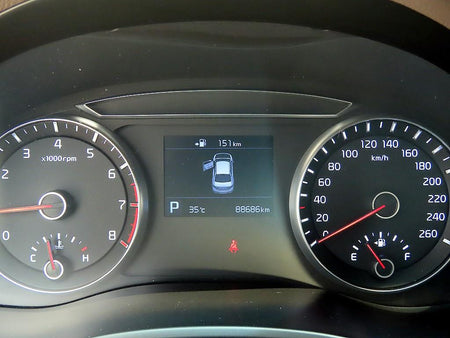 Kia K7 — photo 09