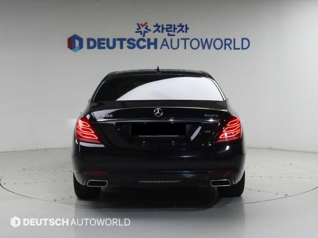 Mercedes-Benz S-Class — photo 04