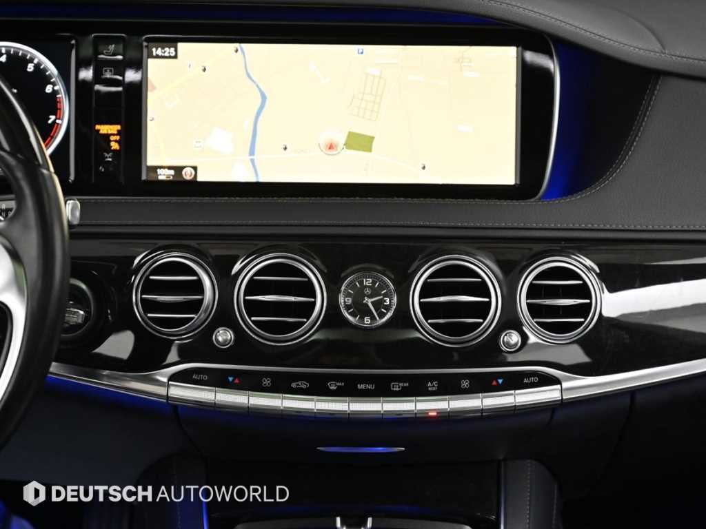 Mercedes-Benz S-Class — photo 14