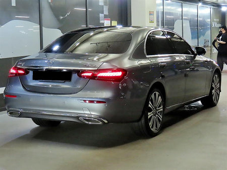 Mercedes-Benz E-Class — photo 04