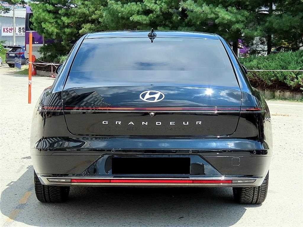Hyundai Grandeur — photo 04