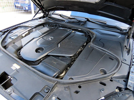 Mercedes-Benz S-Class — photo 19