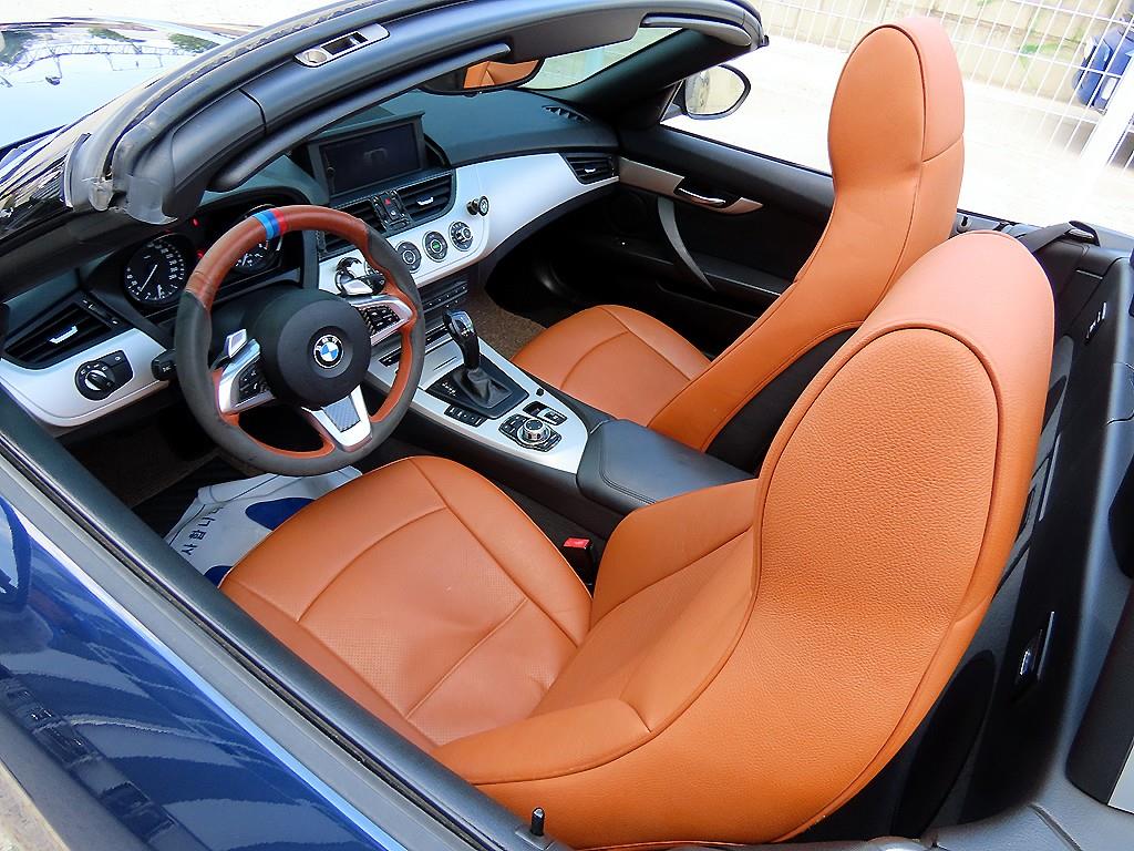 BMW Z4 — photo 10
