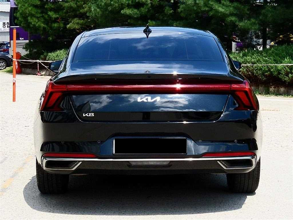 Kia K8 — photo 04