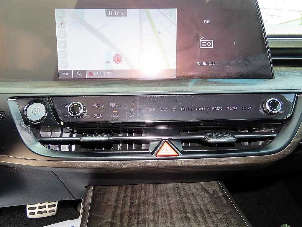 Kia K8 — photo 13