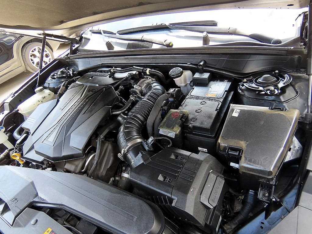 Kia K8 — photo 19