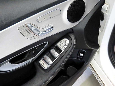 Mercedes-Benz C-Class — photo 13
