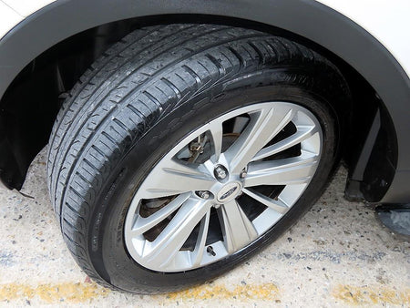 Ford Explorer — photo 20