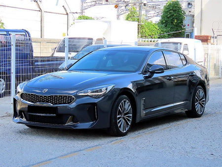 Kia Stinger — photo 02