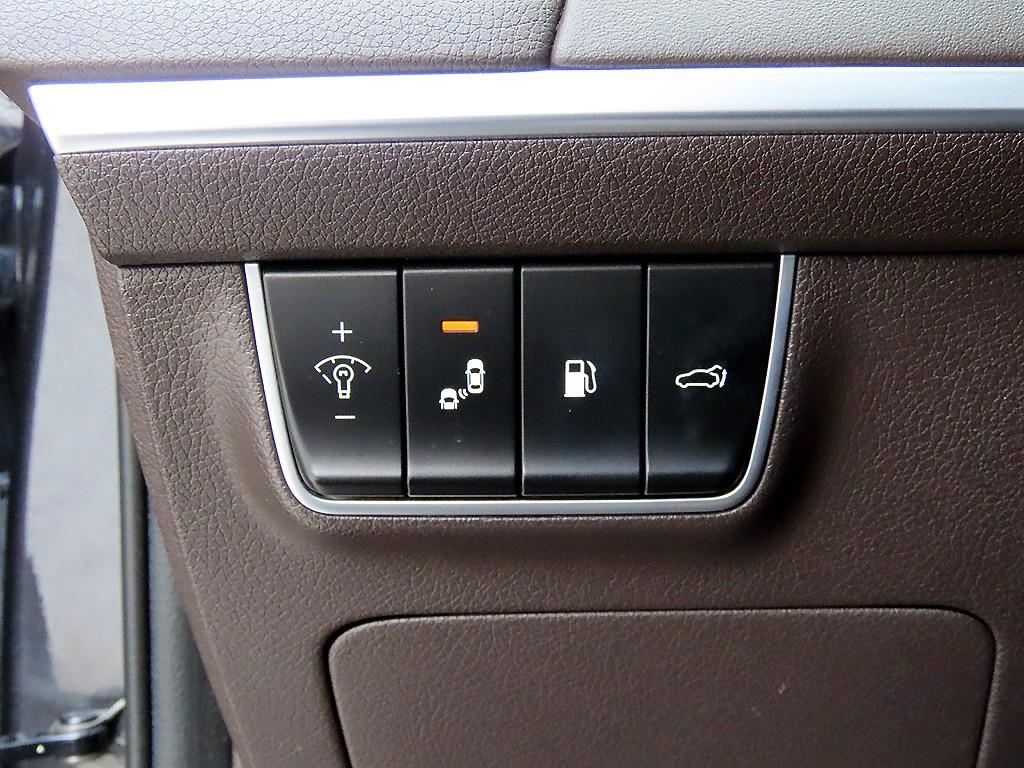 Kia Stinger — photo 12