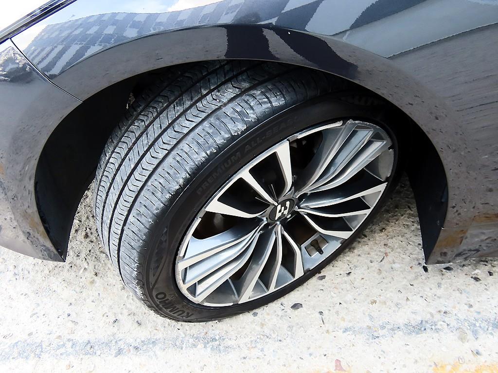 Kia Stinger — photo 20