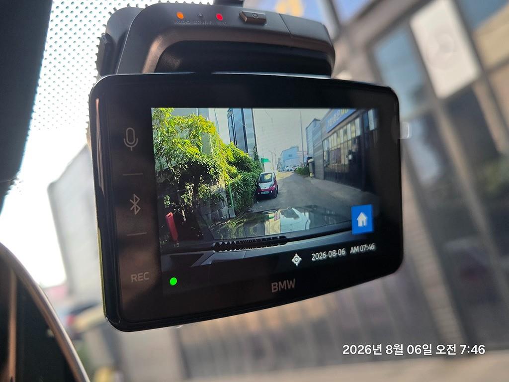 BMW X7 — photo 15