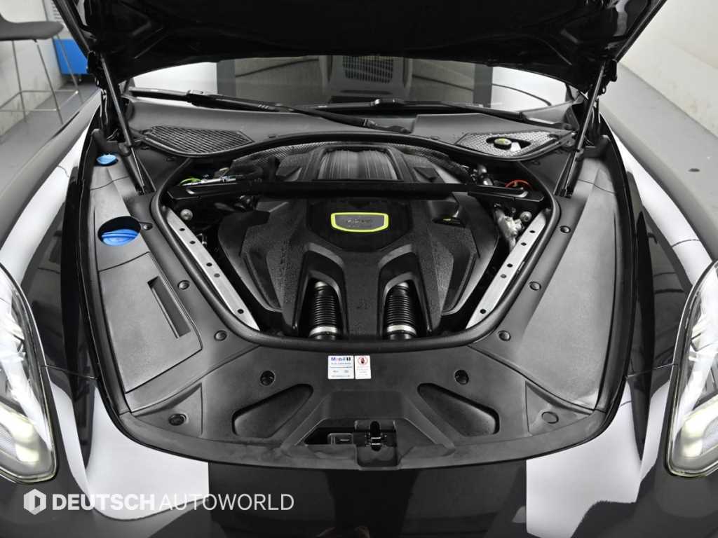 Porsche Panamera — photo 06