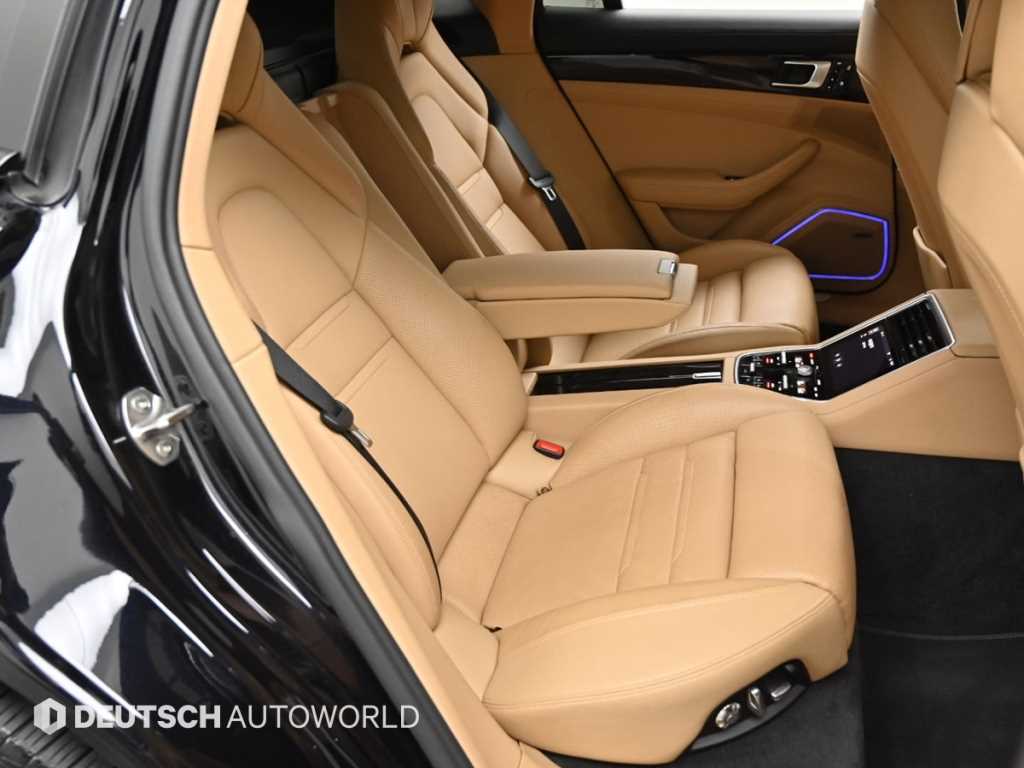 Porsche Panamera — photo 12