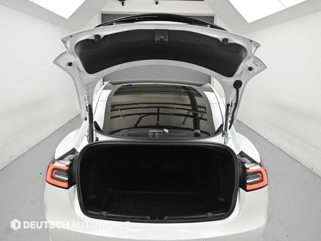 Tesla Model 3 — photo 19