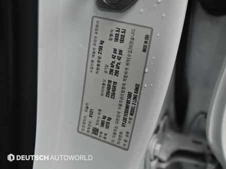 Tesla Model 3 — photo 20