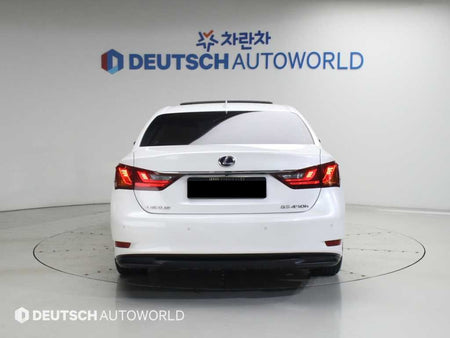 Lexus GS — photo 04