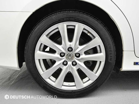 Lexus GS — photo 05