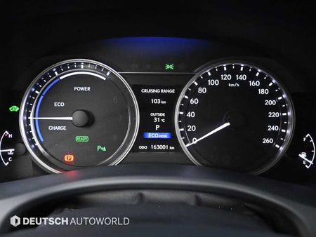 Lexus GS — photo 08