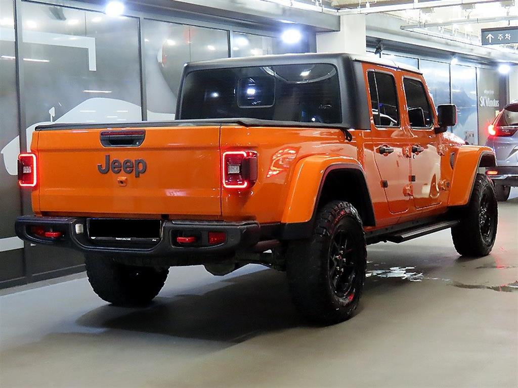 Jeep Gladiator — photo 04