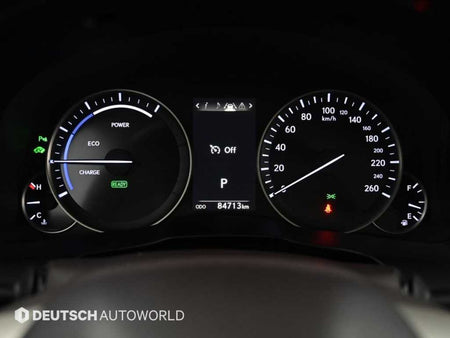 Lexus ES — photo 08