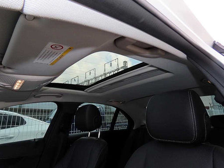 Mercedes-Benz C-Class — photo 18