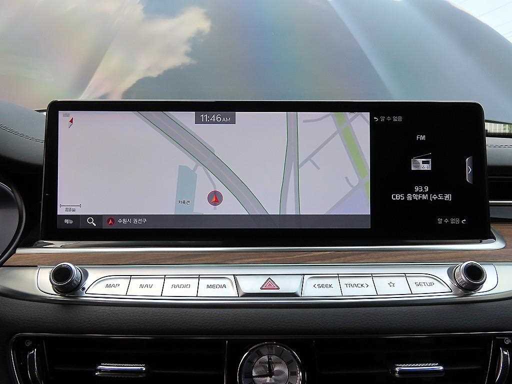 Kia K9 — photo 15