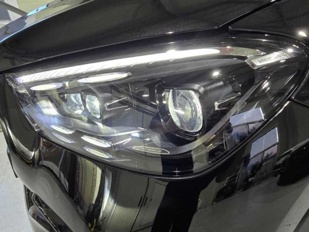 Mercedes-Benz GLE-Class — photo 19