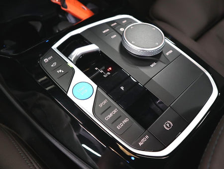 BMW iX3 — photo 15