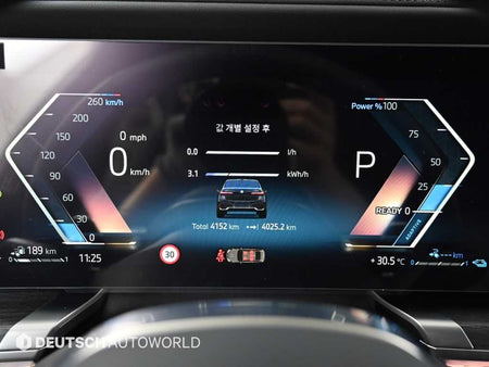BMW 7-Series — photo 08