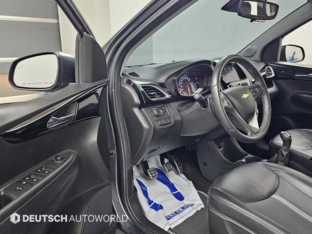 CHEVROLET Spark — photo 11