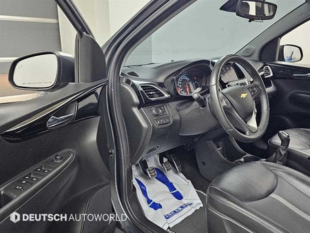 CHEVROLET Spark — photo 11