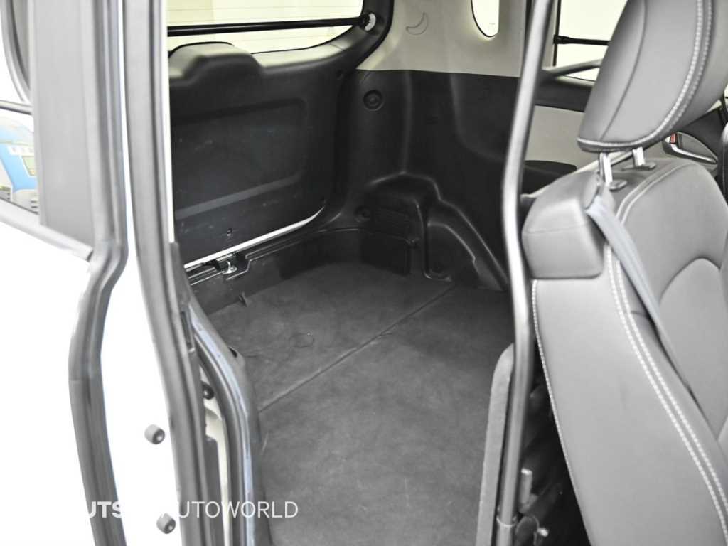 Kia RAY — photo 15