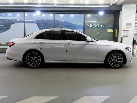 Mercedes-Benz E-Class — photo 03