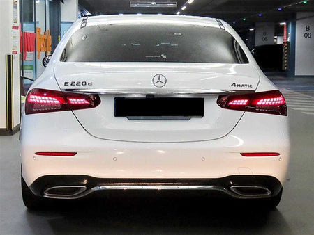 Mercedes-Benz E-Class — photo 05