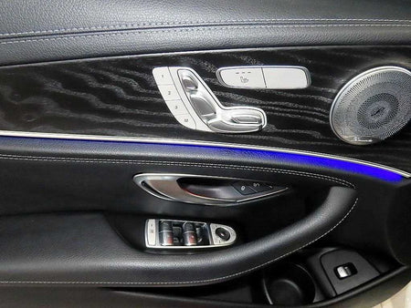Mercedes-Benz E-Class — photo 14