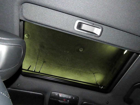 Mercedes-Benz E-Class — photo 17