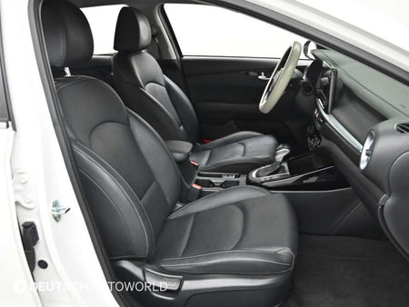 Kia K3 — photo 10