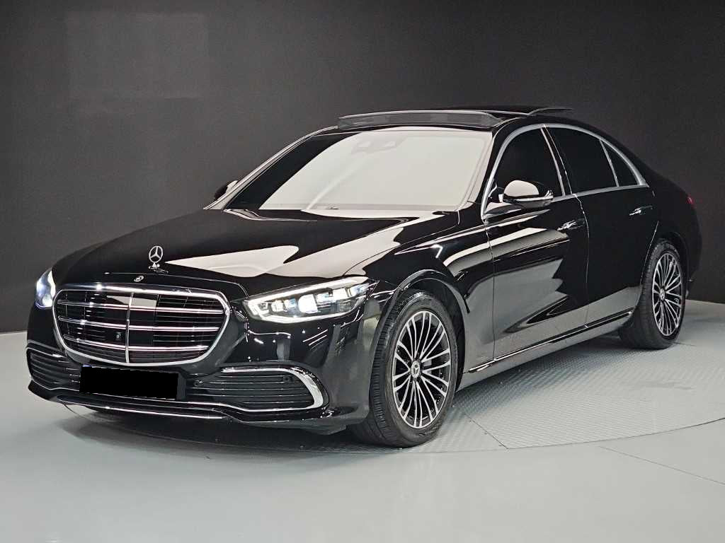 Mercedes-Benz S-Class — photo 01