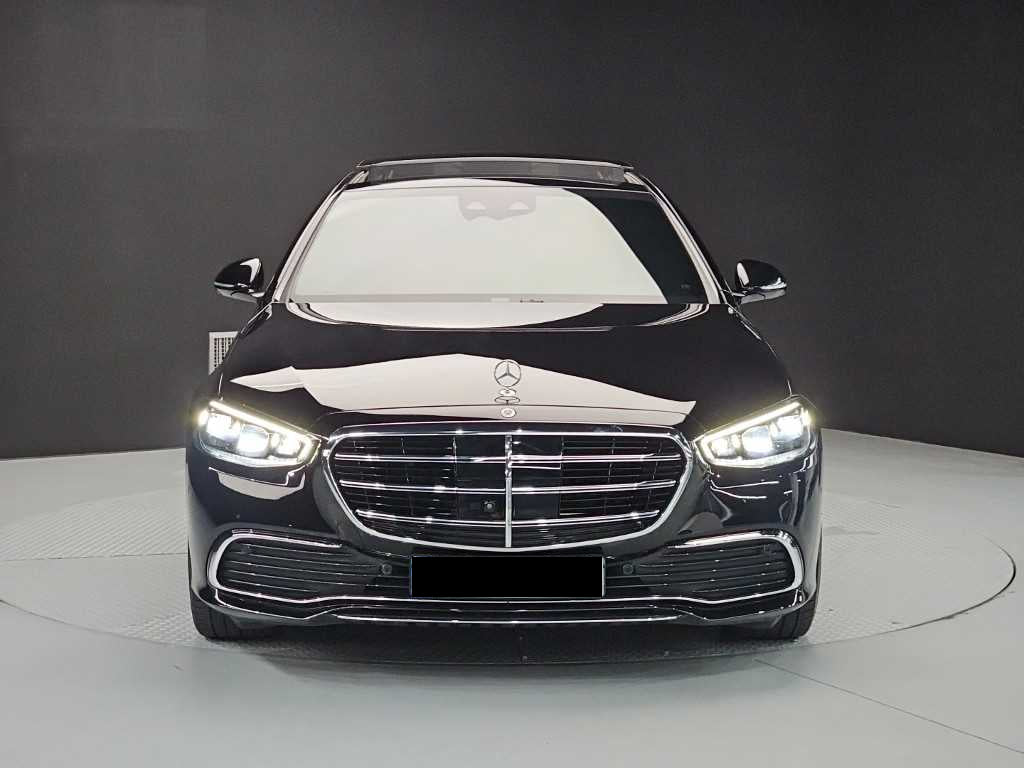 Mercedes-Benz S-Class — photo 02