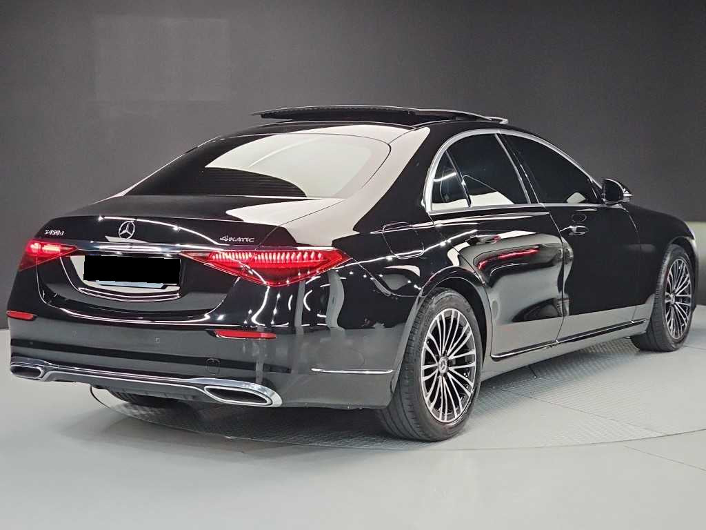 Mercedes-Benz S-Class — photo 04