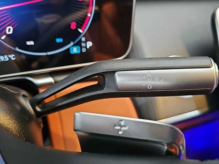 Mercedes-Benz S-Class — photo 08