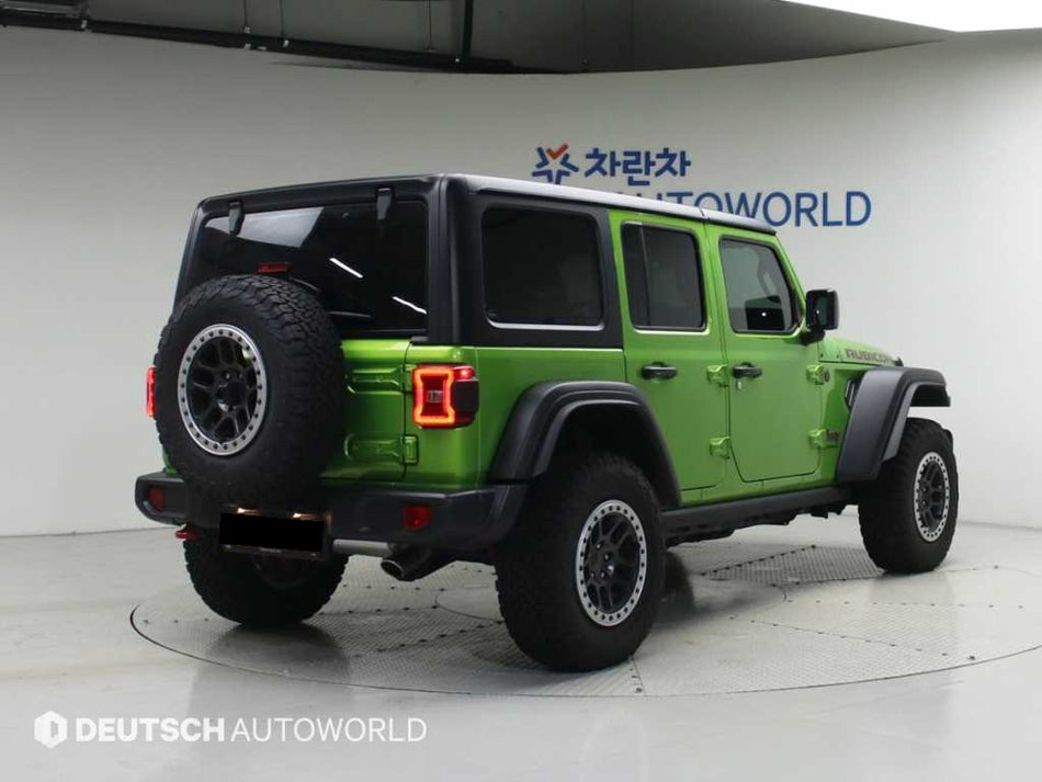 Jeep Wrangler — photo 02